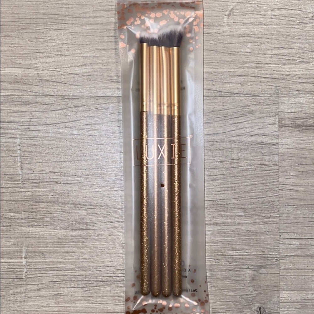 Brand New Luxie Brushes